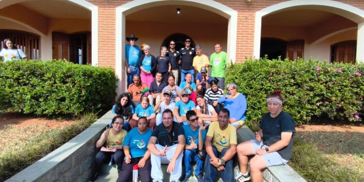 |VÍDEO| Polícia Civil e Militar recebem usuários da APAE para tarde educativa em Carmo do Rio Claro