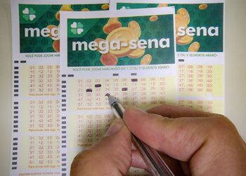 Mega-Sena acumula e prêmio vai a R$ 14 milhões; três apostas de Minas acertam a quina