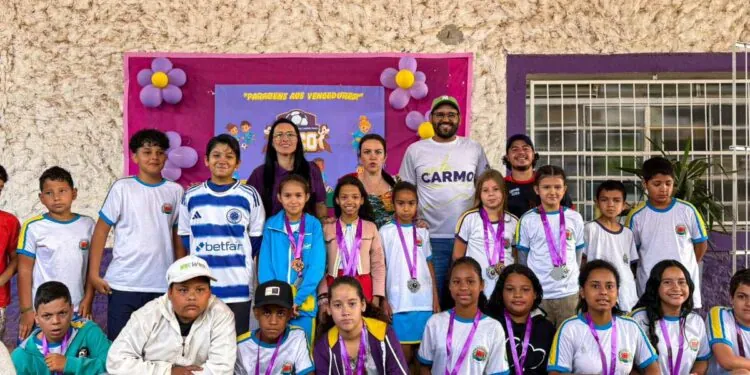 Escolas se destacam no TICO 2025 e reforçam união entre esporte e educação em Carmo do Rio Claro