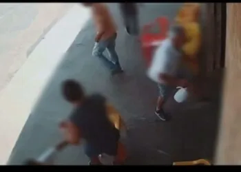 CENAS FORTES – Homem é MORTO a facada enquanto estava sentado em bar no Sul de Minas
