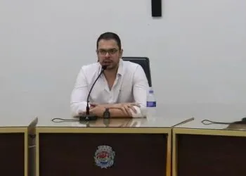 |VÍDEO| R$ 60 MIL em Economia – Presidente da Câmara de Carmo fala sobre Projeto reprovado em plenário