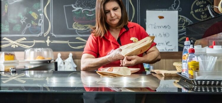 Pequenos negócios mineiros ganham fôlego com crédito facilitado e juros reduzidos do BDMG