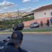 VÍDEO | Carro capota após colisão em avenida; motorista teve ferimentos leves