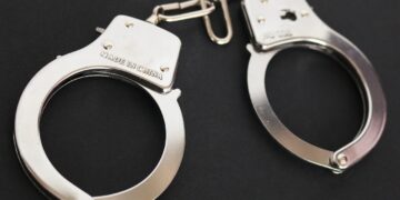 Polícia Militar resgata mulher mantida em cárcere privado; agressor é preso