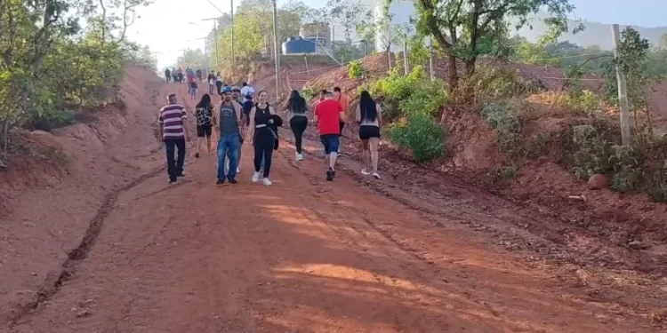 VÍDEO | Fé e Devoção: celebração e peregrinação à Serra da Tormenta em Carmo marcam o dia de Nossa Senhora Aparecida