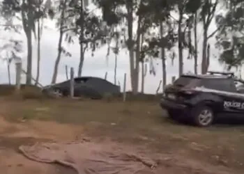 Corpo de homem é encontrado parcialmente enterrado em cafezal na zona rural
