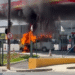 VÍDEO | Kombi incendeia em posto de combustíveis