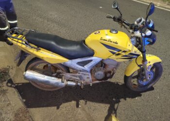 Polícia Rodoviária recupera motocicleta furtada e apreende drogas na MG 050