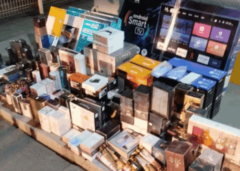 Polícia Militar Rodoviária apreende R$ 40 mil em mercadorias vindas do Paraguai na MG-050