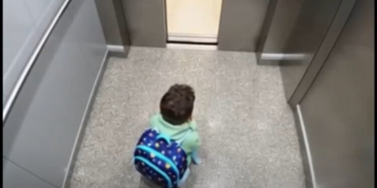 Viral: vídeo de menino orando em elevador é falso; especialistas alertam para golpes com inteligência artificial