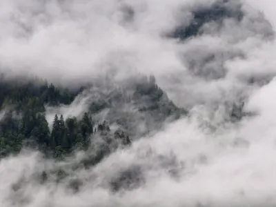 PREVISÃO DO TEMPO: Fim de semana deve ser chuvoso e de ventos intensos no Sul de Minas