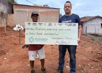 |VÍDEO| CONSEP de Conceição da Aparecida realiza doação solidária para família que perdeu casa em incêndio