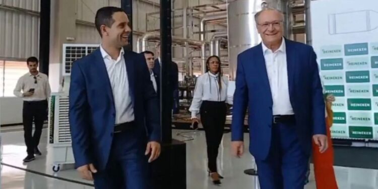 VÍDEO EXCLUSIVO – Vice-presidente do Brasil e Governador do Estado participam da Inauguração da Heineken em Passos