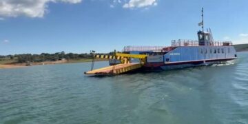 |VÍDEO| Guapé recebe ferryboat e amplia mobilidade no Lago de Furnas