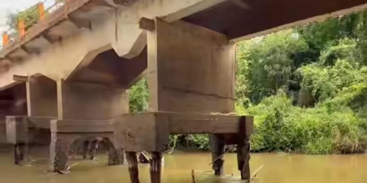 Ponte em estado crítico preocupa moradores no Sul de Minas