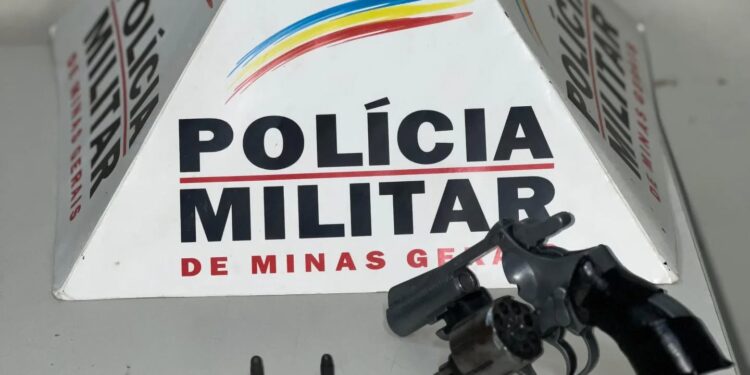 Tático Móvel retira mais uma arma de circulação e reforça segurança nas ruas