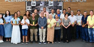 Alpinópolis realiza 1º Encontro Literário dos Amigos da História e se destaca no cenário cultural do Sul de Minas
