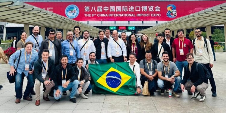 Cooxupé fortalece presença internacional e amplia conexões no mercado asiático durante feira na China