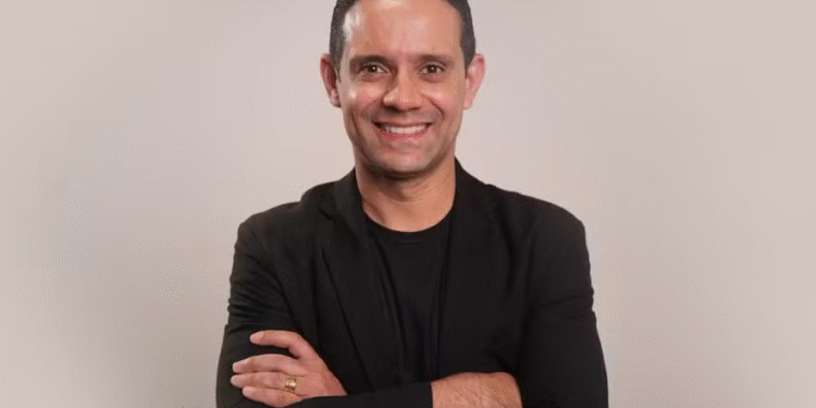 MPMG recomenda que prefeito de Passos não use servidor em redes sociais privadas