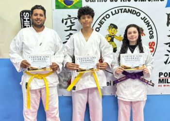 Alunos do Projeto Lutando Juntos Karatê Para Todos recebem novas faixas em cerimônia especial em Carmo