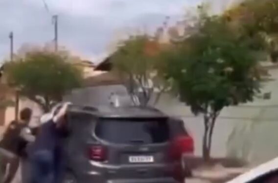 VÍDEO | Criminoso com 31 passagens arrasta idoso durante tentativa de roubo