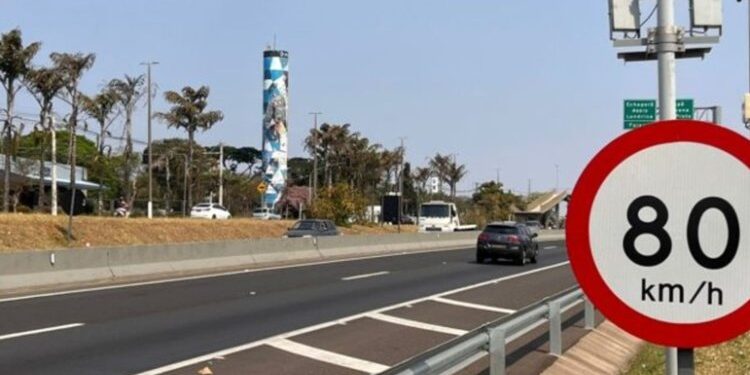 Rodovias com radares de velocidade média 