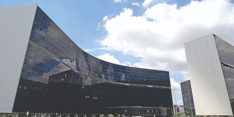 Arrecadação sobe 7,5% em Minas 