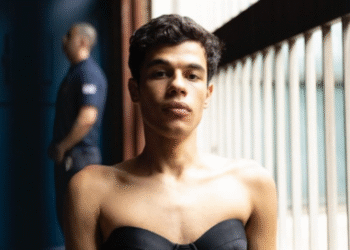 Mineiro de Guaxupé interpreta preso que tem caso com irmão Cravinhos na série “Tremembé”