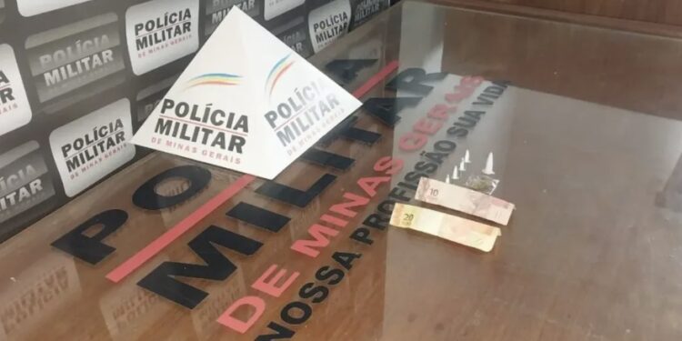 Menor é apreendido com drogas durante operação da PM em Machado (MG)