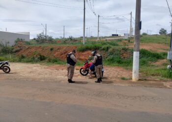 VÍDEO | PMMG intensifica operações de trânsito em Carmo para aumentar segurança e conscientização dos motoristas