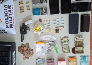 PM realiza três ações contra o tráfico e apreende drogas, arma e suspeitos