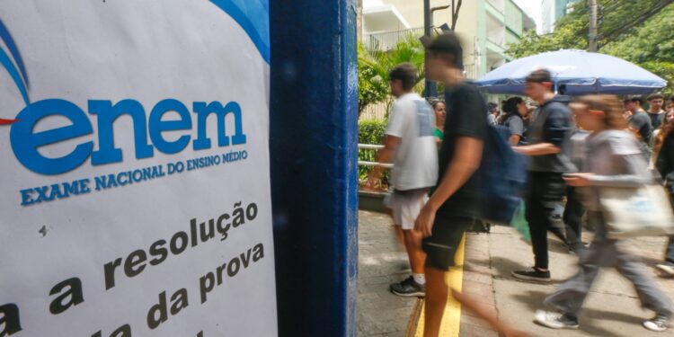 Estudantes realizaram o Enem em Minas Gerais com mais de 464 mil inscritos