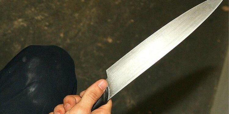 Homem é ferido com faca durante briga em Alpinópolis
