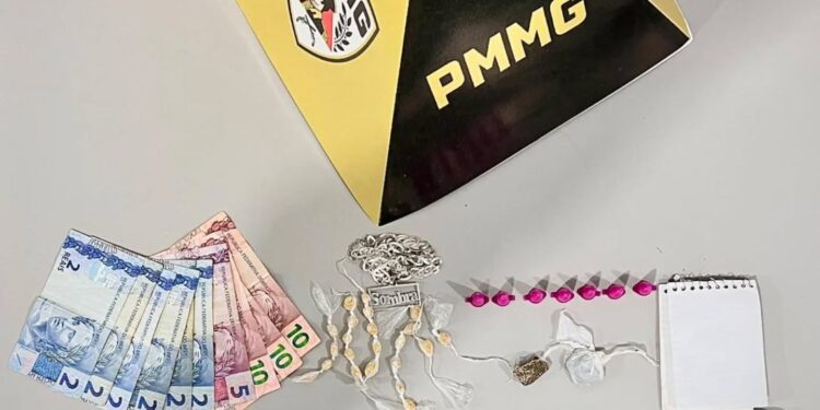 Operação da PM prende quatro suspeitos de tráfico em Alterosa