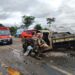 Motorista de caminhonete fica preso às ferragens em acidente na MGC-491