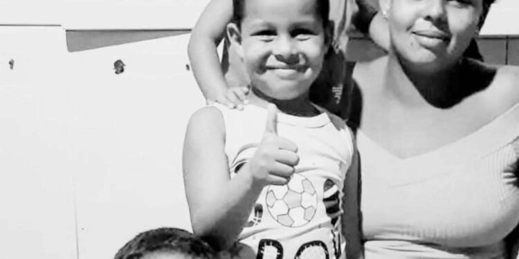 Pai confessa morte da esposa e filhos após buscas