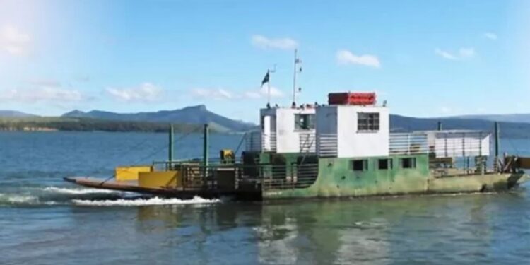Governo de Minas publica edital para modernizar travessias por balsas no lago de Furnas