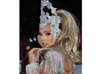 Carnaval de São Paulo tem carmelitana como musa da Camisa 12, escola ligada à torcida do Corinthians