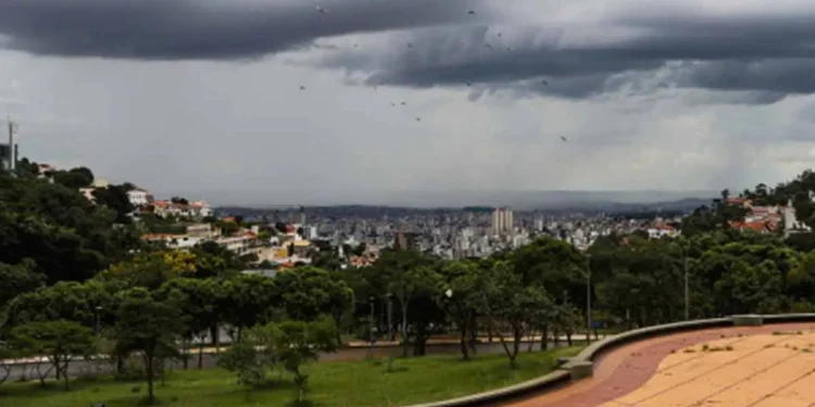Ciclone extratropical deve influenciar o clima em Minas Gerais nesta semana