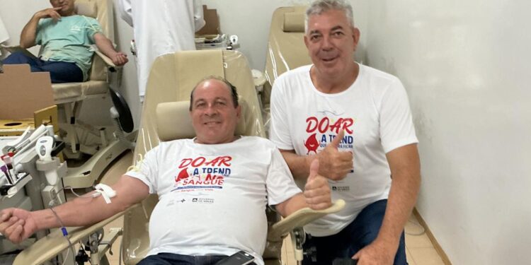 |VÍDEO| Samuel celebra 100ª doação de sangue e projeto soma 14.300 coletas