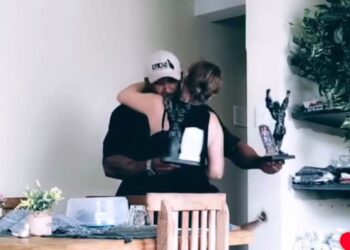 VÍDEO de atleta Campeão de Conceição/Alpinópolis recebido pela família emociona internet; veja