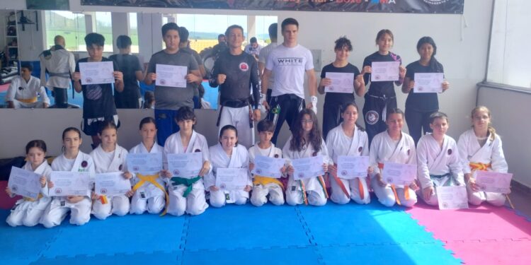 VÍDEO: Seminário de luta com Bruno Assis, White Dragon, acontece em Carmo do Rio Claro