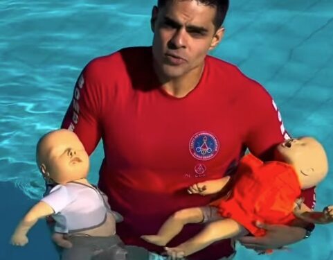 VÍDEO | Férias seguras: como a cor da roupa das crianças pode salvar vidas na água
