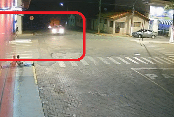 VÍDEO URGENTE: Polícia prende suspeito após homicídio flagrado por câmeras