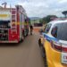VÍDEO | Caminhão com carga inflamável tomba na MG-184 e interdita rodovia em Carmo do Rio Claro