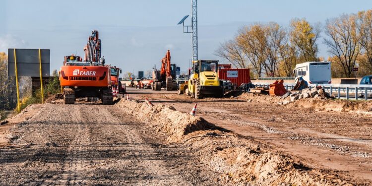 BR-459, MGC-146 e outras seis rodovias estão em obras, saiba mais!