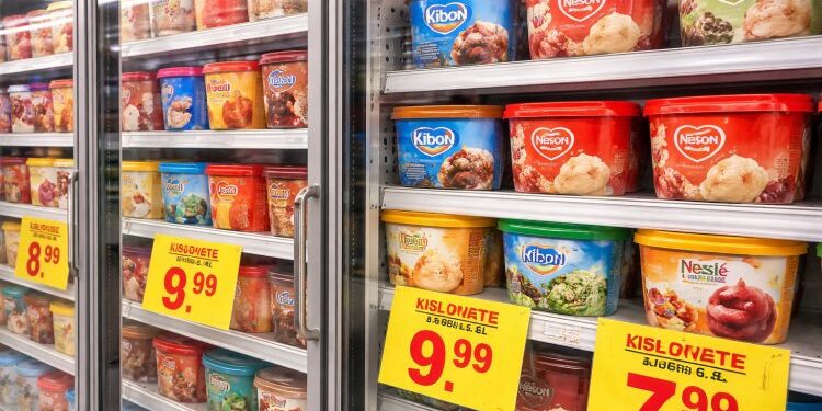 Setor de sorvetes denuncia possíveis práticas anticoncorrenciais de multinacionais e pede explicações sobre preços no Brasil 