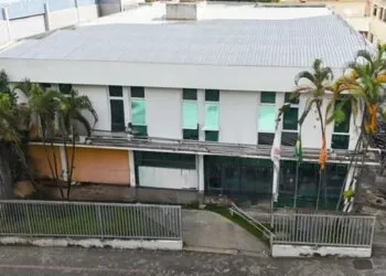 Prefeito vai vetar aumento dos vereadores 