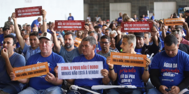 Com embates intensos, proposta de privatização da Copasa começa a ser votada na ALMG