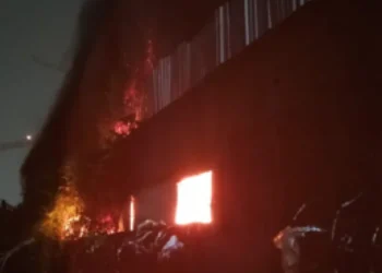 SUSTO NO MOTEL – Bombeiros são acionados para apagar fogo em Motel de MG